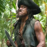 Ator de 'Piratas do Caribe', Tamayo Perry, é morto por ataque de tubarão no Havaí. Perry também atuou em séries como 'Hawaii Five-0' e 'Lost'. Foto: Divulgação